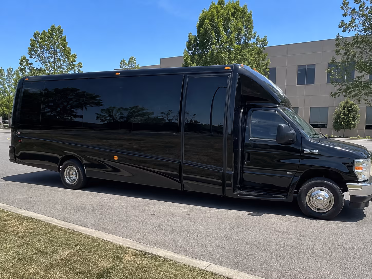 party bus rentals for san francisco bay area proms